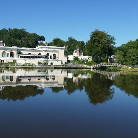 Appartement Au Hameau Du Parc Des Thermes Bagnoles de l'Orne Normandie Exteriör bild